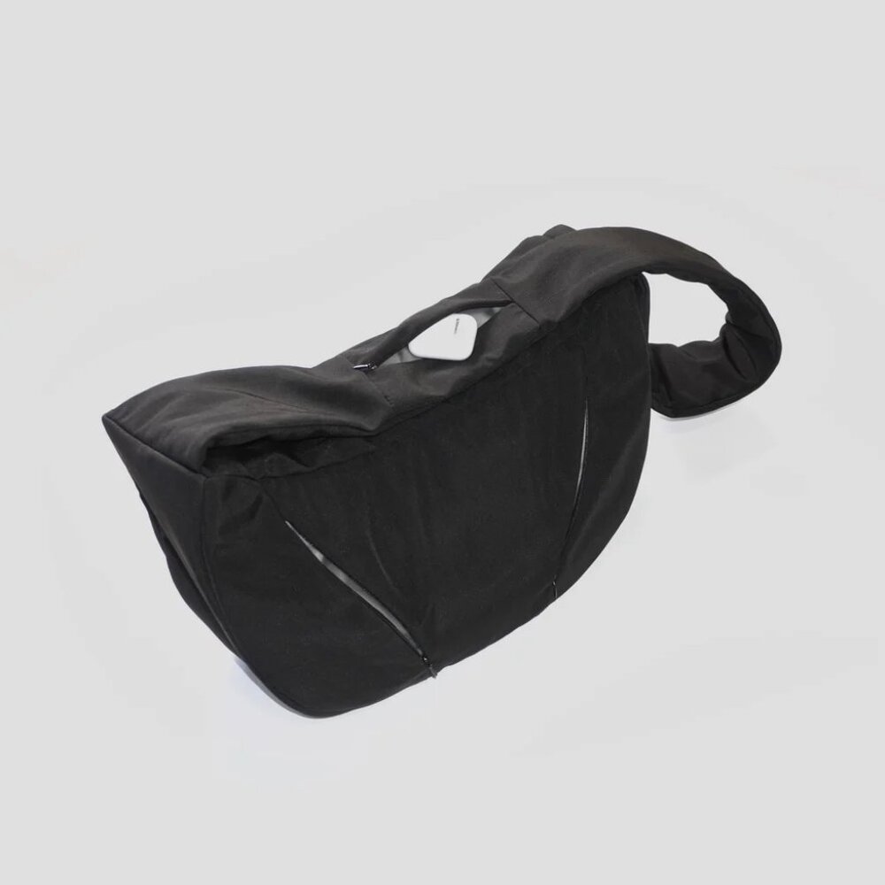 Amuletware Padded Circle Tote